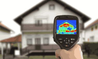 Diagnostique de performance énergétique avec un appareil pour constater les déperditions de chaleur